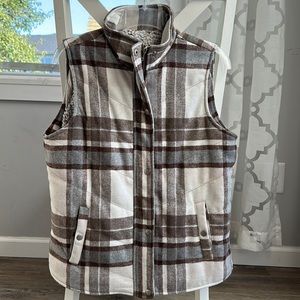 Altar’d State Small Brown & Gray Plaid Vest